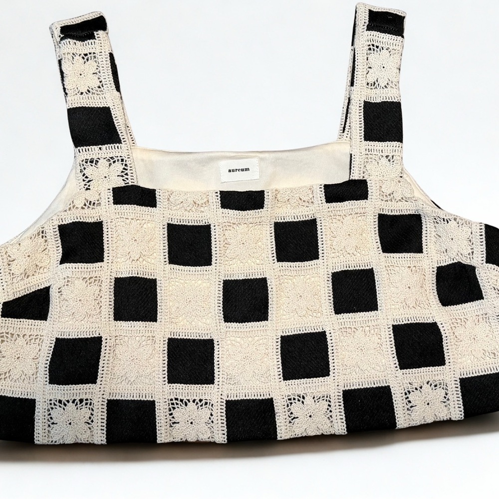 AUREUM Black and Cream Checkered Crop Top